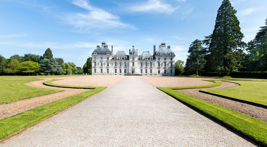 Beyond the Renaissance, in the Louis XIII style, at the beginning of French Classical architecture: the Château de Cheverny