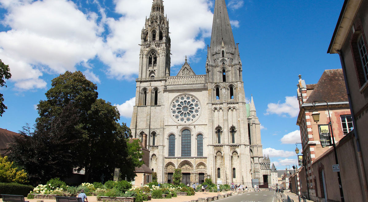 The West (Royal) Portal of N.D. de Chartres