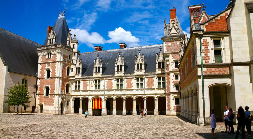The inner court of the Château in Blois, looking at the renaissance wing