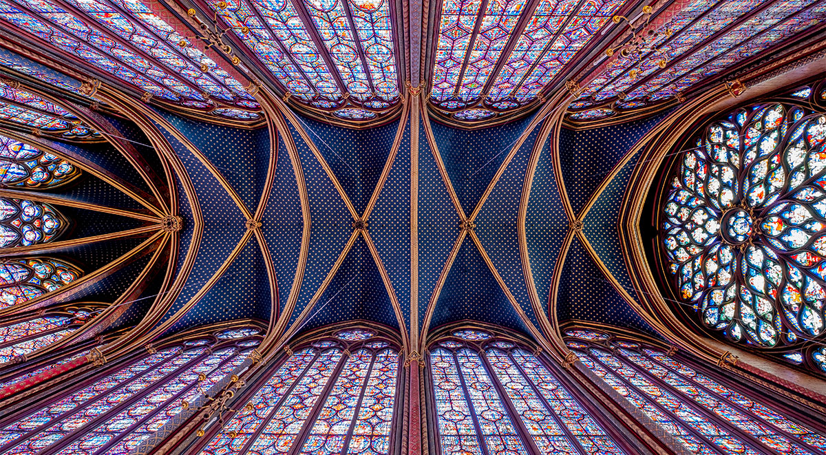 Vertical view of Sainte Chapelle Choir