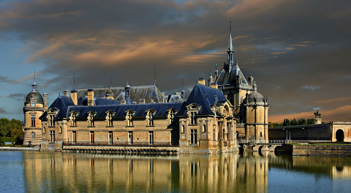 Petit Château & Chapel seen from lake
