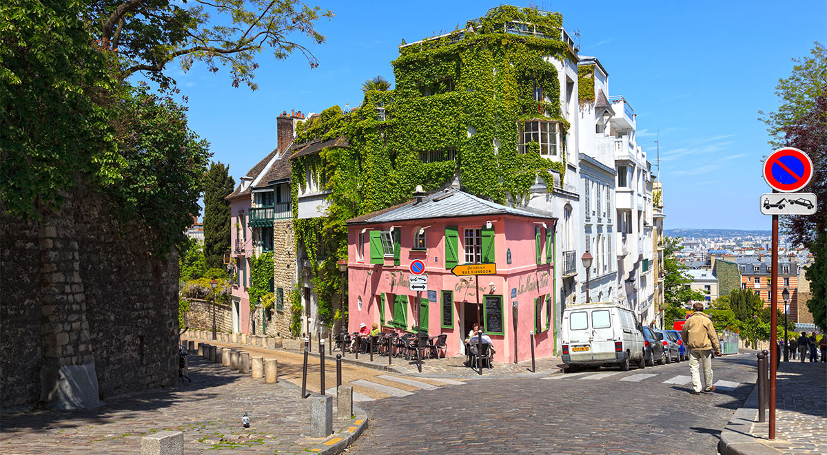 A cabaret in the back streets of Montmartre