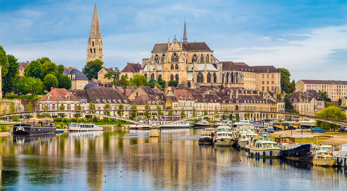 Dijon’s Ducal Palace & Museum of Fine Arts at Liberation Plaza