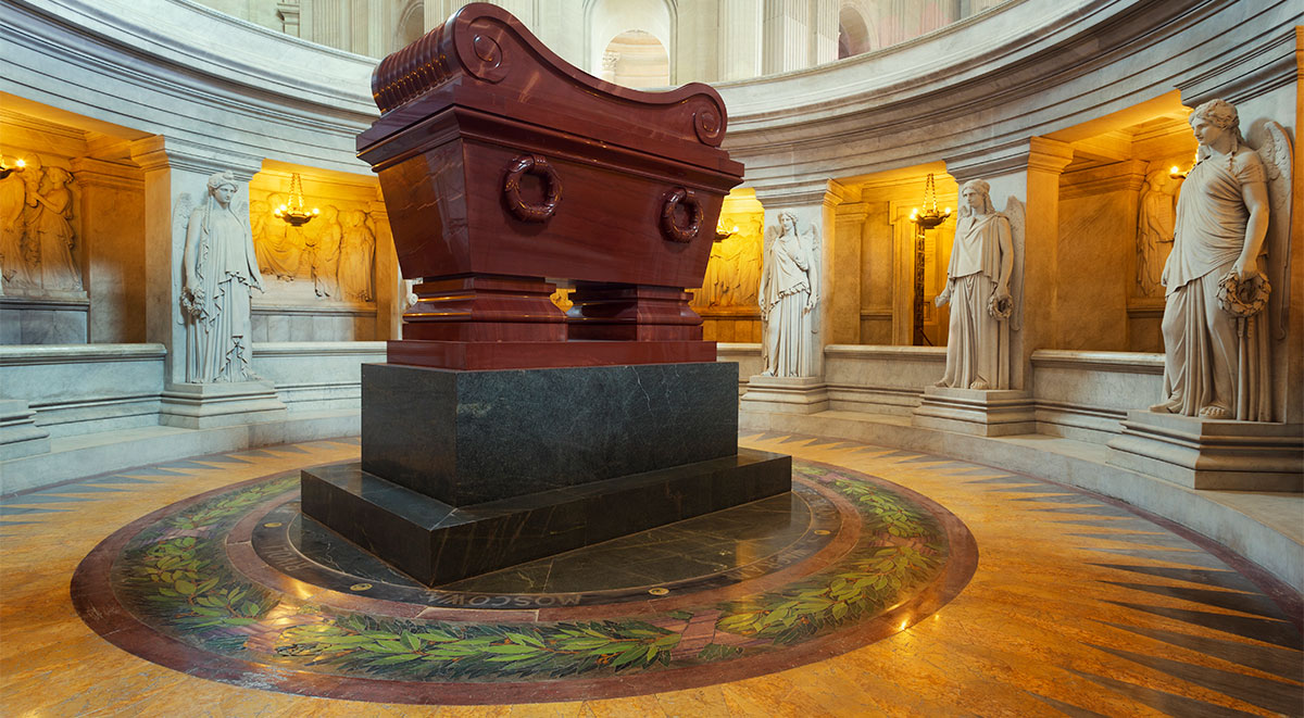 Napoleon’s onyx sarcophagus sculpted by Visconti
