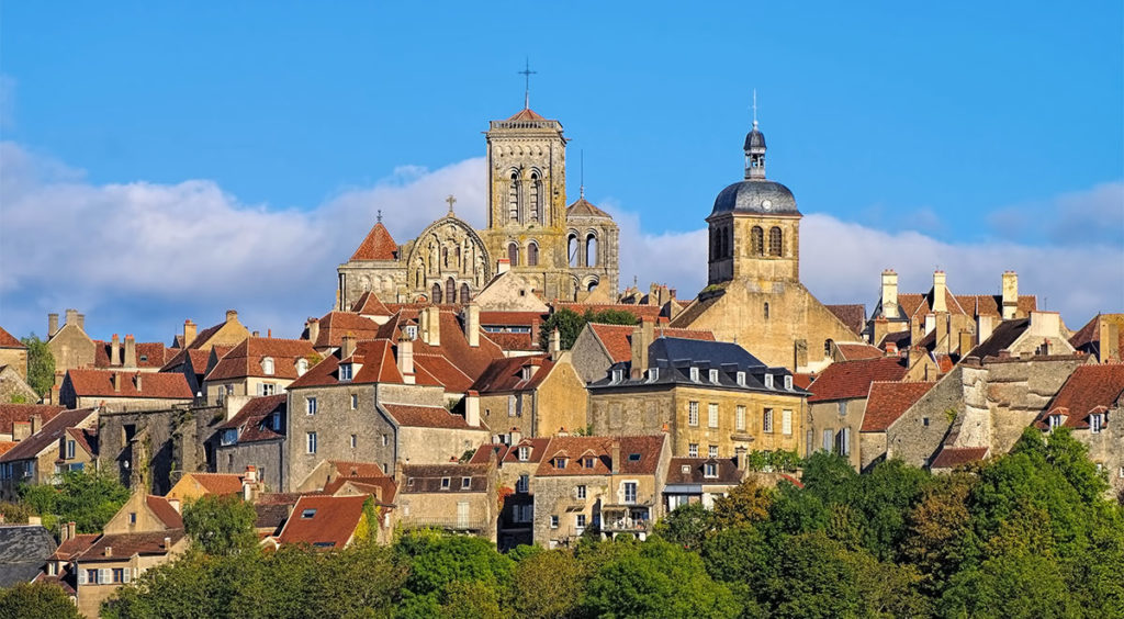 Vézelay’s Madeleine Basilica crowns the gorgeous village of Vézelay
